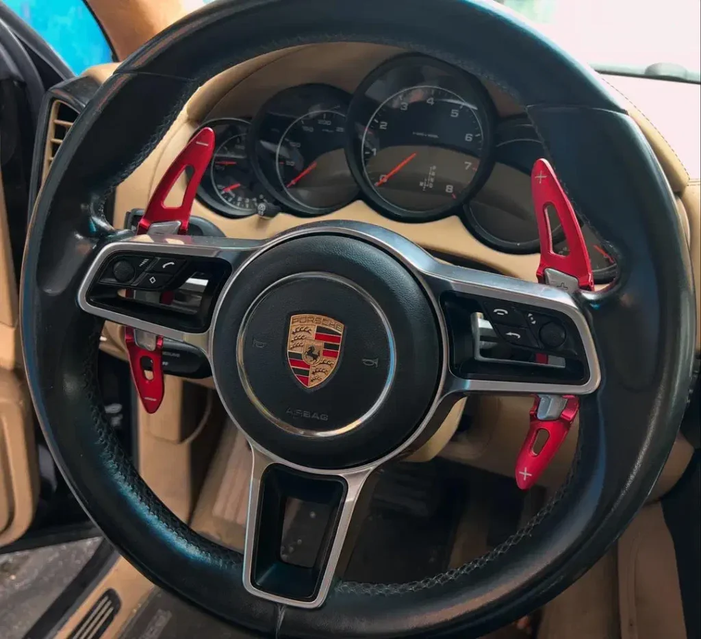 588b3153bb77d0e128ddcc78042ce62e__chImage-1