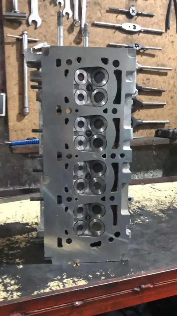 8d2a3e2e2640f5e938ed7834c890f730__chImage-1