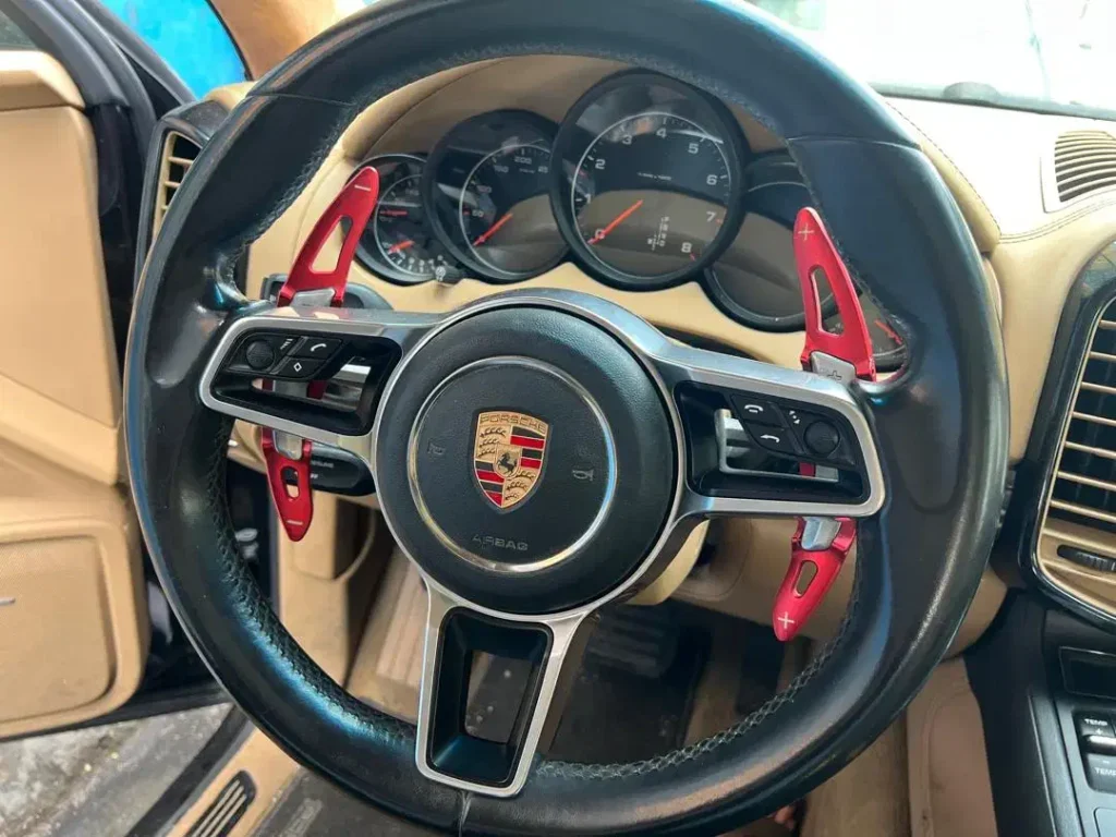 b2f34fb96907d6854129e7566236b33d__chImage-1