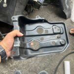 سینی زیر باتری تویوتا رافور 2014