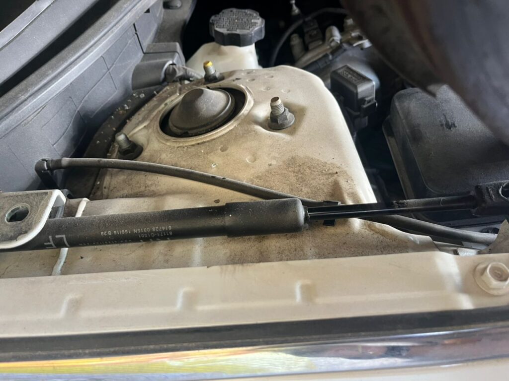 d50b365760db2265cca28f613b1f1fe8__chImage-1