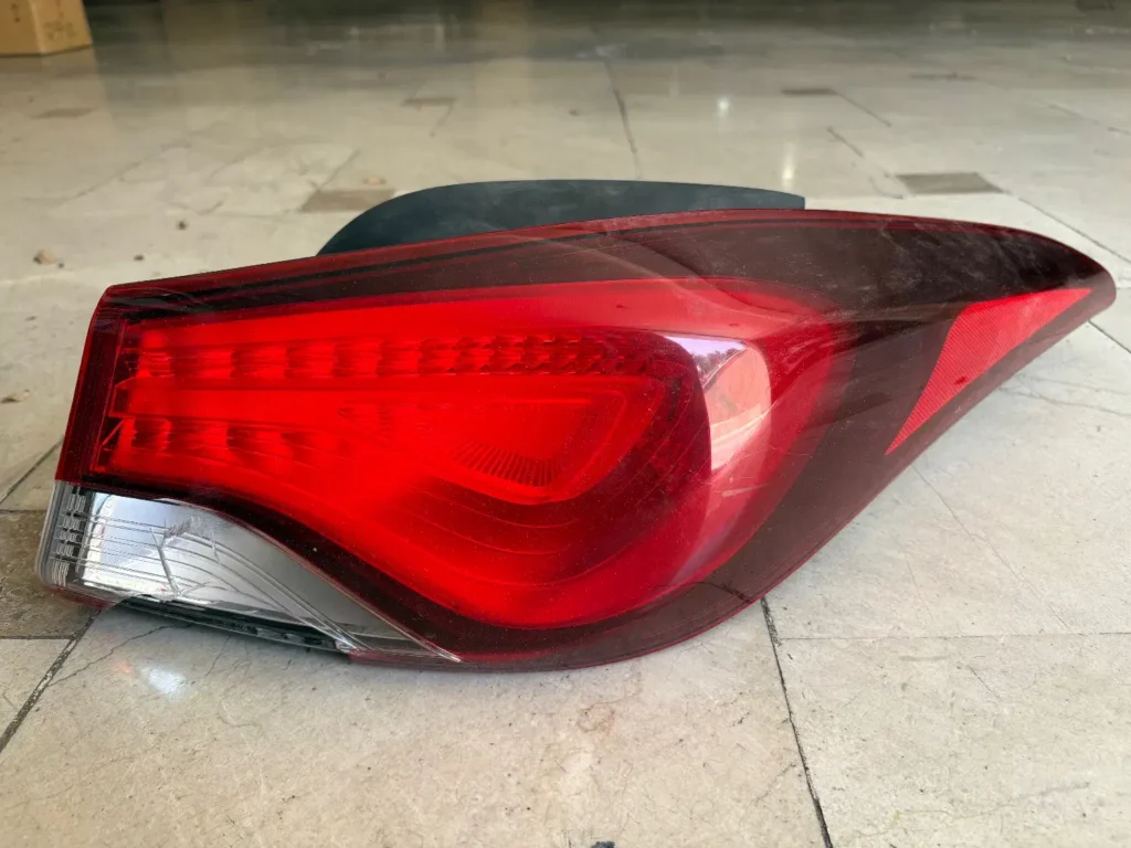 352129015b696aea2b18861ecb6d7d8d__chImage-1