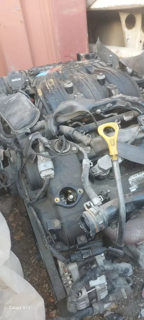 43854bcd7d371fedaa4bbf5cbdab5b1f__chImage-1