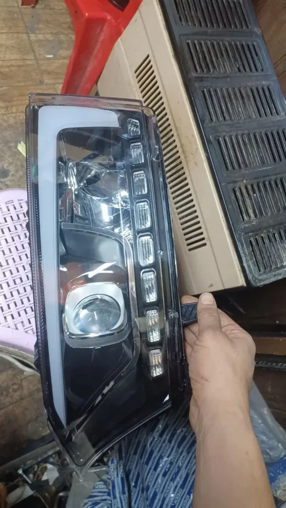 addbbb69e07f7230f0562f27a9c5904d__chImage-1