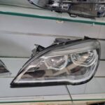 چراع جلو چپ ب ام و اتاق ۶