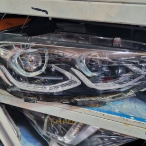 چراغ جلو راست جنسیس ۲۰۱۷